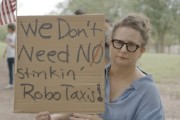 算命最准特斯拉在得州奥斯汀遭遇抗议活动：反对马斯克Robotaxi计划